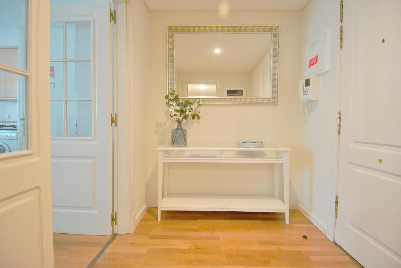 Down Town - Expo23 Apartment Lissabon